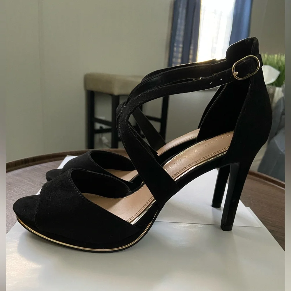 KELLY & KATIE BLACK FAUX SUEDE HEELS